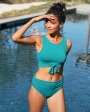 GREEN