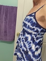 Stylish And Flattering Tie Dye Layered Adjustable Tankini Top