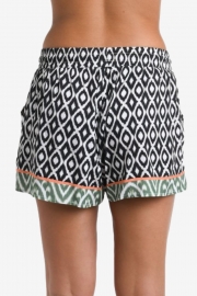 Rhombus Scoop Neck Tankini Set shorts