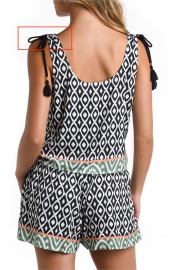 Rhombus Scoop Neck Tankini Set shorts