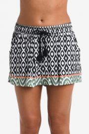 Rhombus Scoop Neck Tankini Set shorts